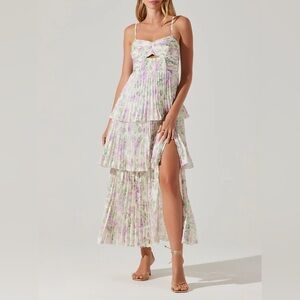 ASTR THE LABEL EMMI MAXI DRESS PURPLE FLORAL